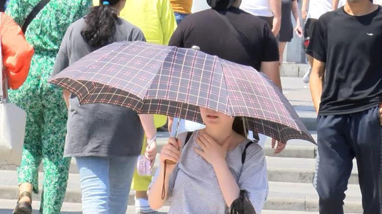 DONDURMA DA KESMİYOR SU DA