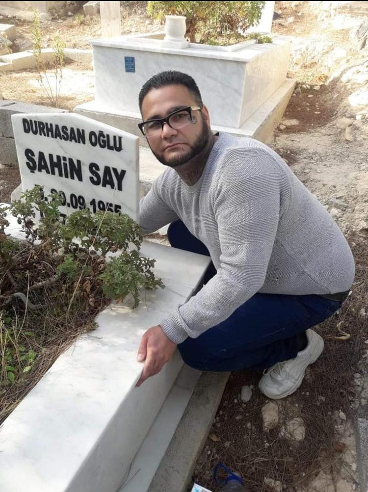 14 YAŞINDAYKEN EVLATLIK ALINDIKLARINI ÖĞRENDİLER