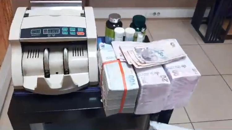 50 ŞÜPHELİ ADLİ KONTROL İLE SERBEST