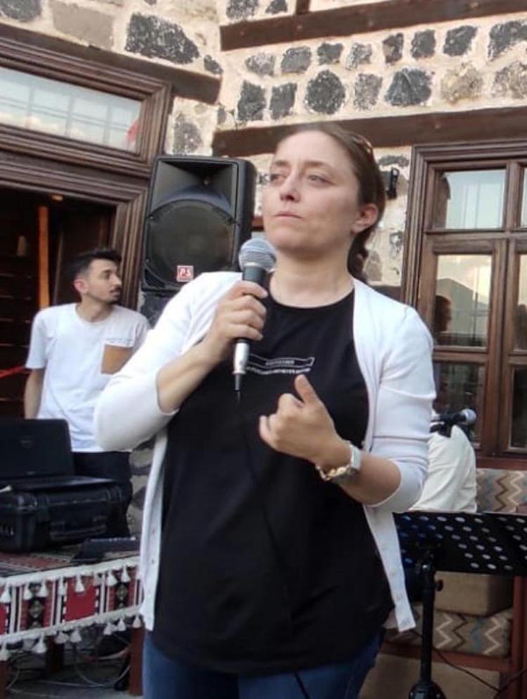 BİNALAR ÖNEMLİ BİLGİLER VERİYOR