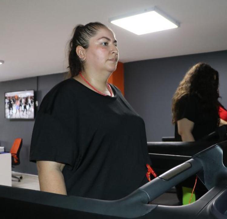 ELİPTİK VE YATAY BİSİKLETLERİMİZLE SPOR YAPIYORLAR