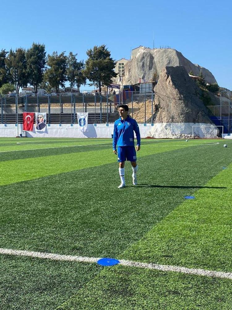 “FUTBOL BENİM İÇİN BİR TUTKU”