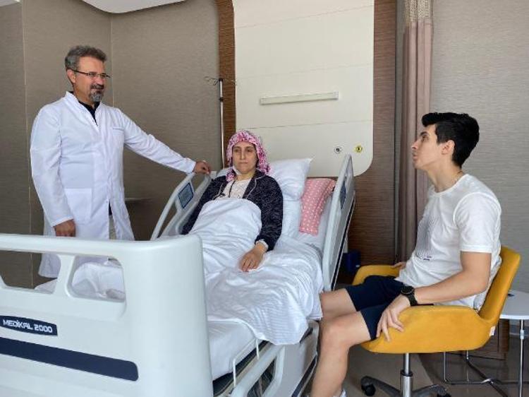 “İKİ ÇOCUĞUM DA UYGUN DONÖR DEĞİLDİ”