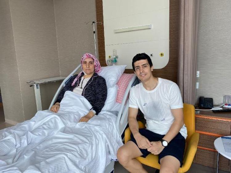 “BİR KARACİĞERİMİ DAHA VERSEM ANNEMİN HAKKINI ÖDEYEMEM”