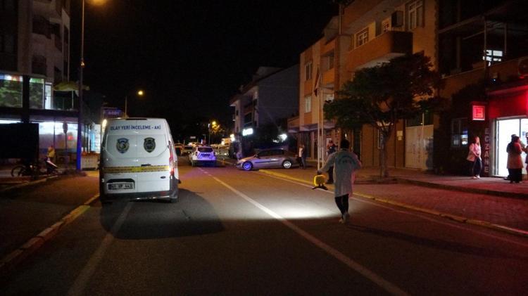 PARKTA İNTİHAR ETTİ