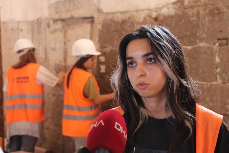 TAMAMEN ALGILANABİLİR RENKLER VE DESENLER OLACAK