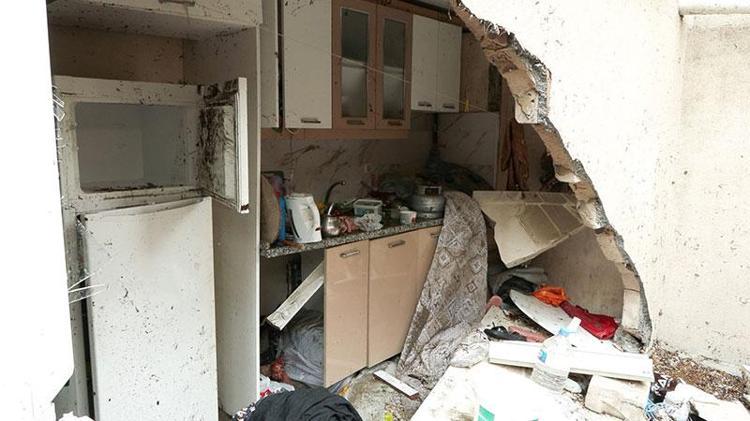 Arnavutköyde ev ve iş yerlerini su bastı: Hasar gün aydınlanınca ortaya çıktı