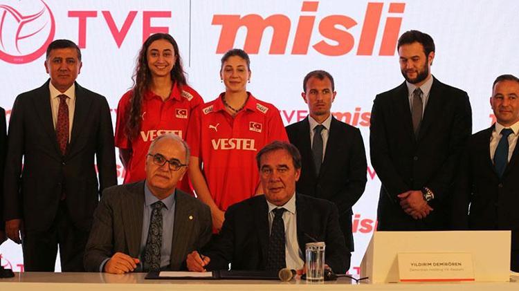 YILDIRIM DEMİRÖREN: SULTANLAR LİGİ VE A MİLLİ KADIN VOLEYBOL TAKIMININ RESMİ SPONSORU OLUYORUZ