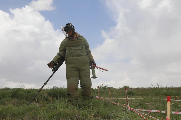 BÖLGE MAYINLARDAN DA TEMİZLENİYOR