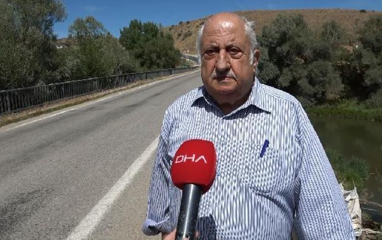 VALİ KAYACAN, 2-3 SAAT AŞIK VEYSEL İLE KONUŞTU