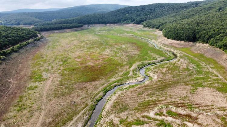 İKİNCİ KEZ BÖYLE OLUYOR