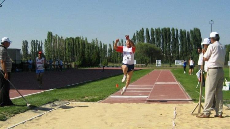 MADALYA DEMEK, MUZAFFER DEMEK