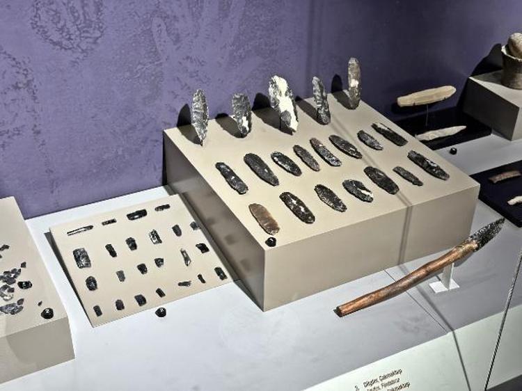 MUTLUYUZ, GURURLUYUZ