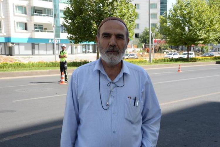 POLİS VARKEN HIZLARINI KESİYORLAR