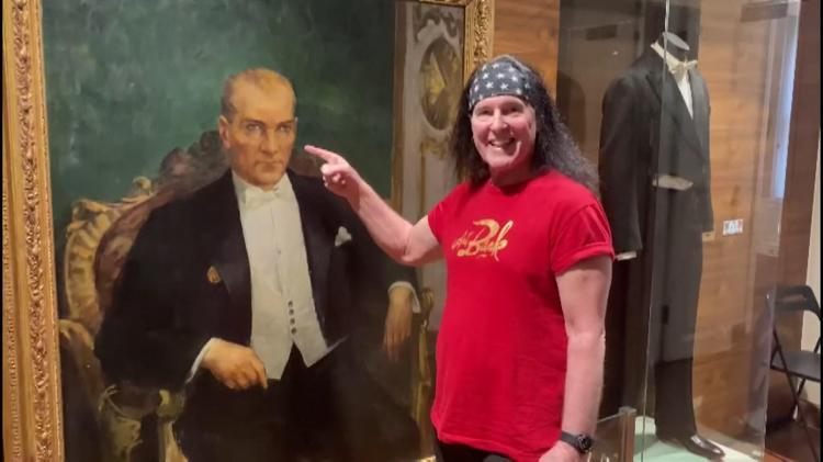 MUSTAFA KEMAL ATATÜRK, HARİKA BİR LİDER