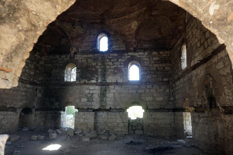 DEFİNECİLERİN VERDİĞİ ZARARIN HADDİ HESABI YOK