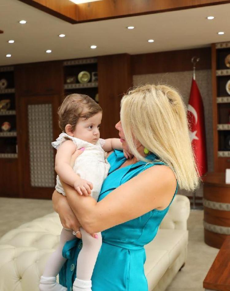 İSMİNİN HAKKINI VERİYOR, ÇOK ÖZLENDİ