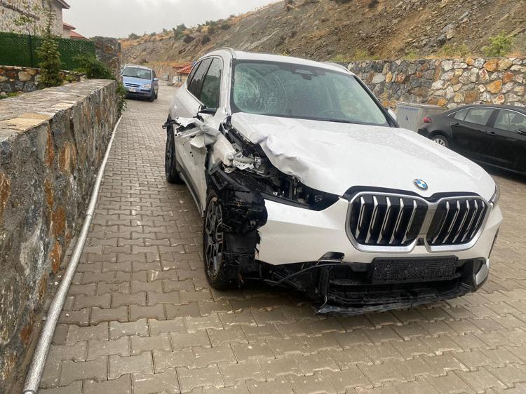 TAKSİ İLE KAÇMAYA ÇALIŞIRKEN YAKALANDILAR