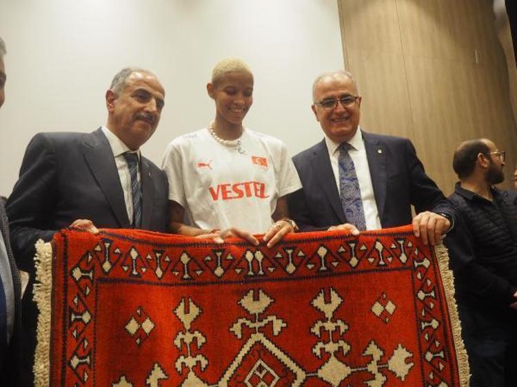 VALİ YAZICIYI ZİYARET ETTİ