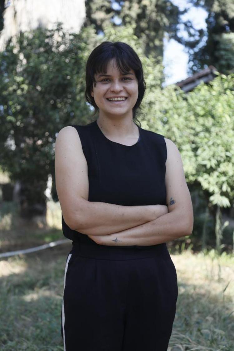 ATLARLA VAKİT GEÇİRMEYİ SEVİYORUM