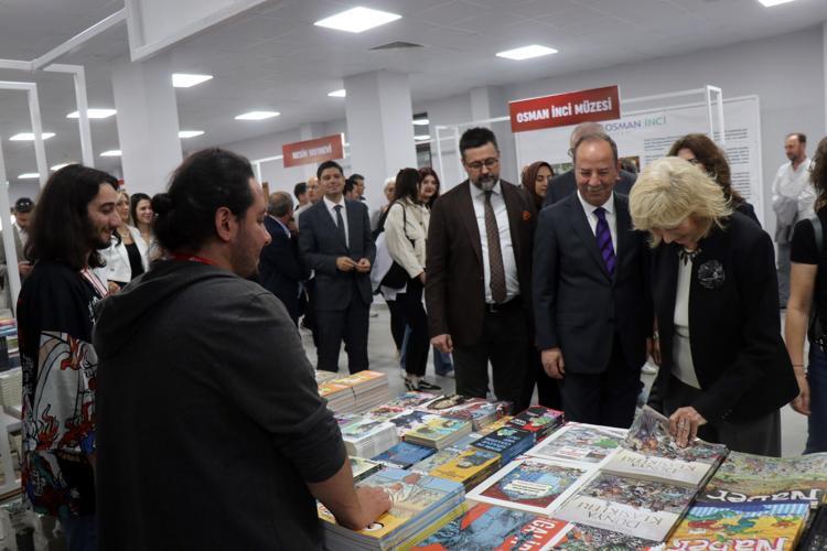 KENDİ TARİHİNİ BİLMEYEN İNSANLAR VATANDAŞ OLAMAZLAR