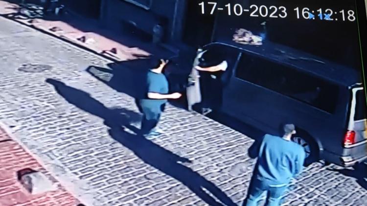 HIZLA HASTANEYE KALDIRILDI