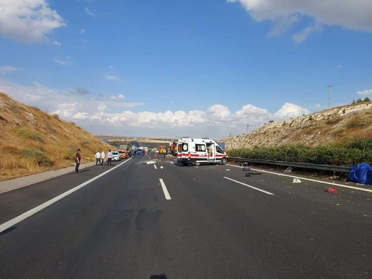 VALİ AÇIKLADI; YARALI SAYISI 17