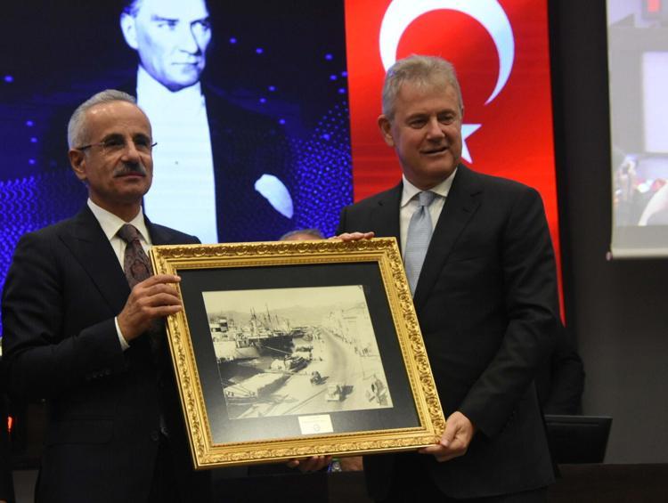 LİMANIN KAPASİTESİ ARTIRILMALI