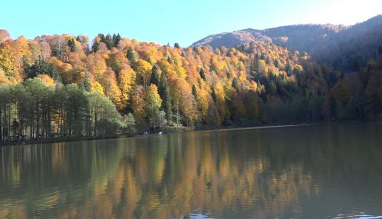 SONBAHARIN BÜTÜN RENKLERİ BORÇKA KARAGÖL’DE