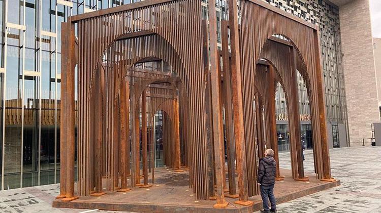 “KENT YERLEŞTİRMELERİNİN AYRIŞMASI ÇOK ÖNEMLİDİR