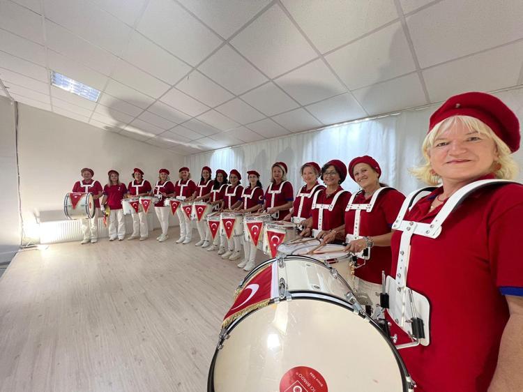 ‘BANDOYU ESKİ BAYRAMLARDAKİ COŞKUYU YAŞATMAK İÇİN KURDUK’