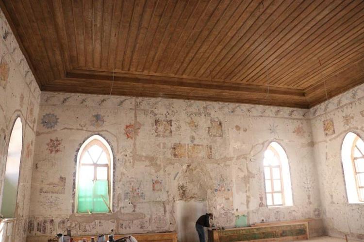 GEZİCİ SANATÇILARIN VARLIĞINI GÖSTERİYOR