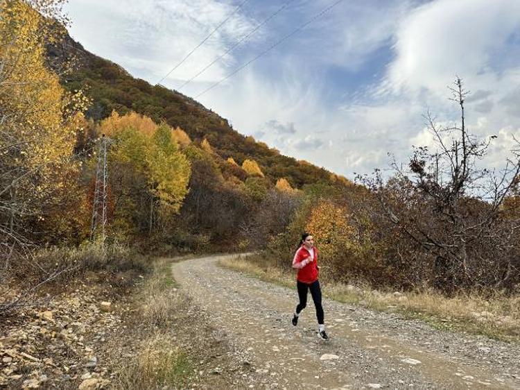 ‘2 BİN RAKIMLI OKSİJENİ BOL ALANDA SPOR YAPMAK ÇOK FARKLI’