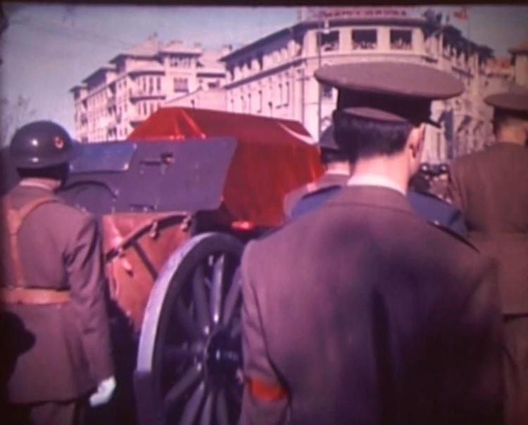 CENAZE NAMAZI TÜRKÇE KILINDI