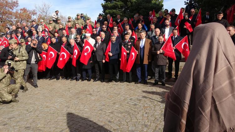 NENE HATUNUN MEZARINA ZİYARET