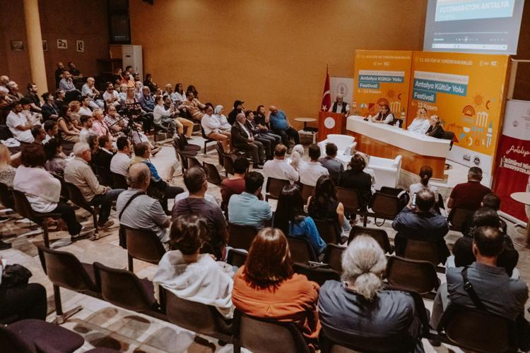 “GÖĞSÜMÜZÜ KABARTTILAR”