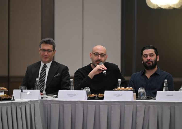 SADIKAHMET: 28 YIL SONRA BENİ BABAMLA KUCAKLAŞTIRDIĞI İÇİN TRT’YE MİNNETTARIM