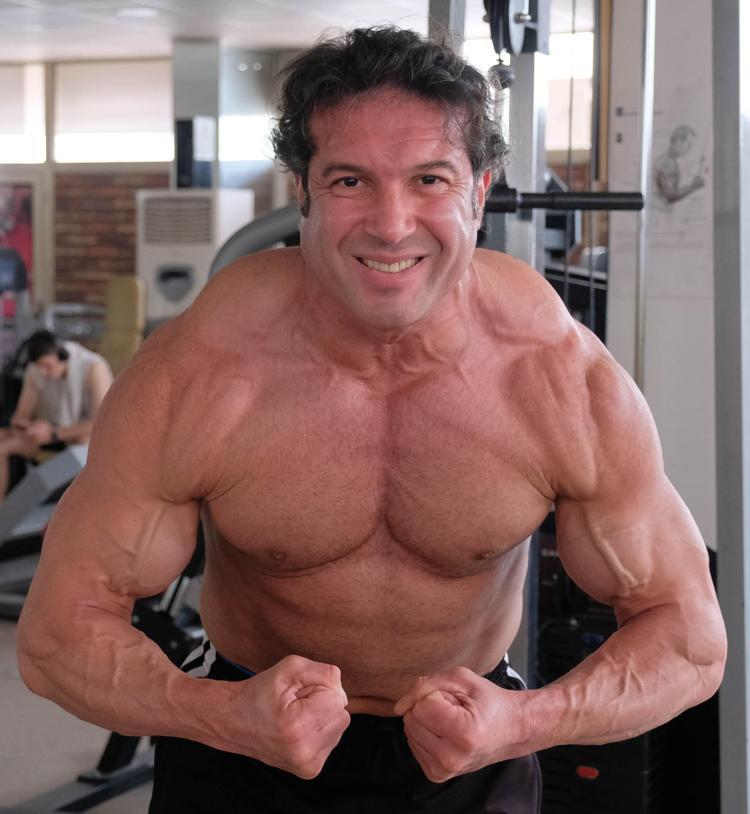 SCHWARZENEGGER BENİ MOTİVE ETTİ