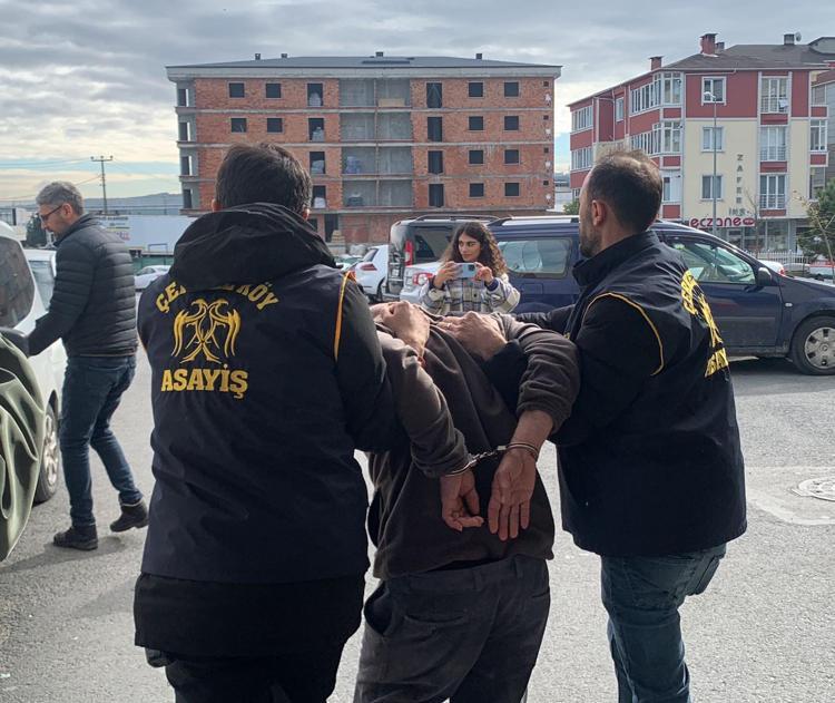 CİNAYETİ İTİRAF ETTİ