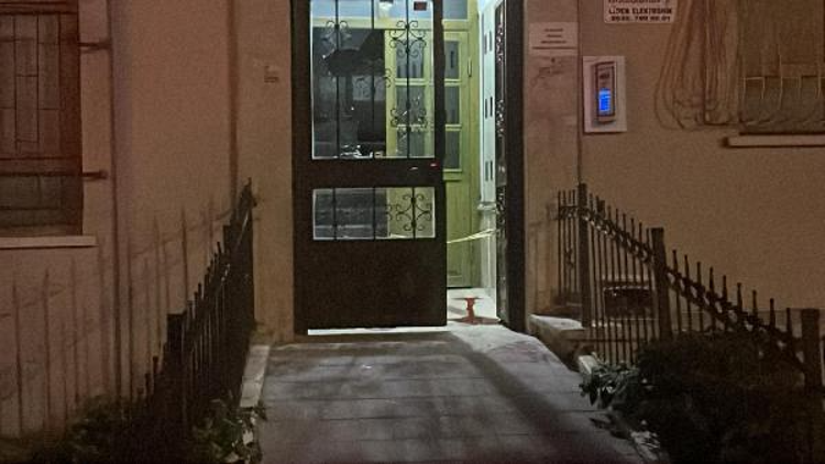 MOTOSİKLETİYLE OLAY YERİNDEN KAÇTI