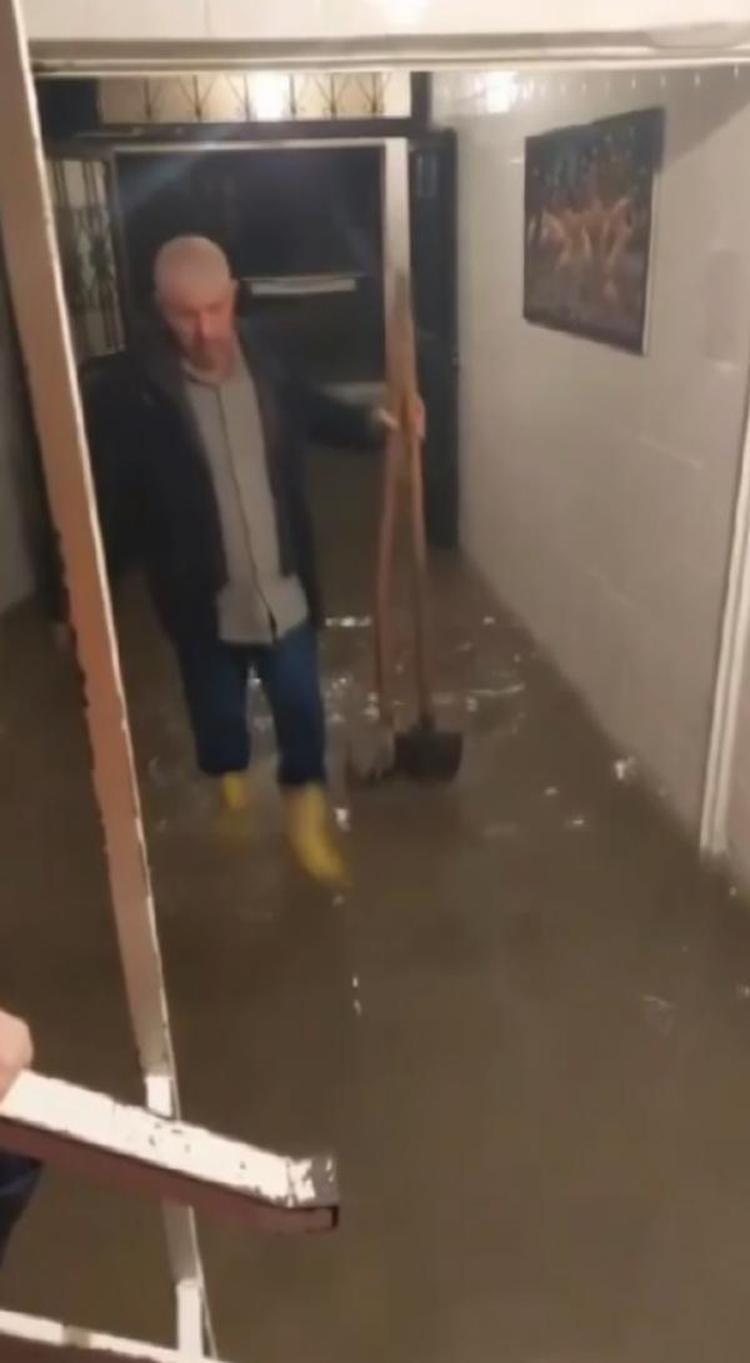 2 TEKNEMİZ ZARAR GÖRDÜ