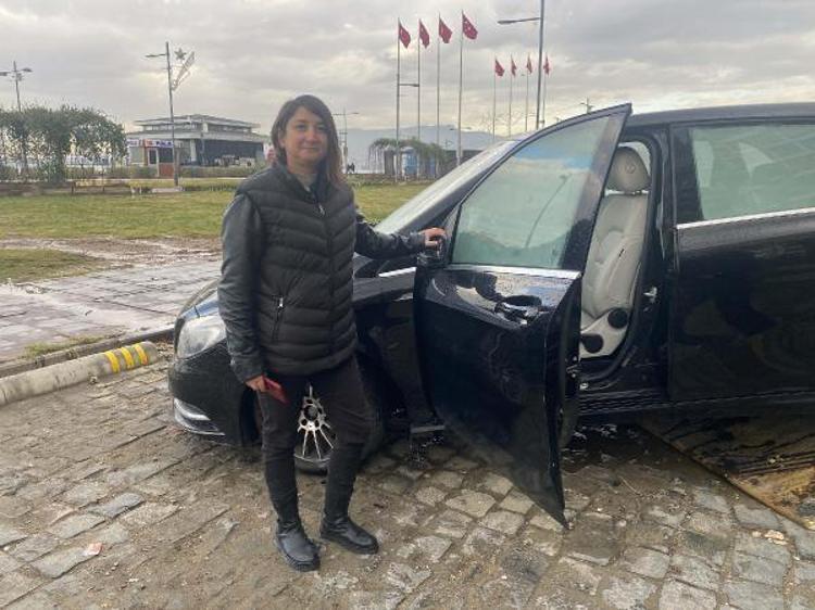 KARŞIYAKADAKİ SU ÇEKİLDİ