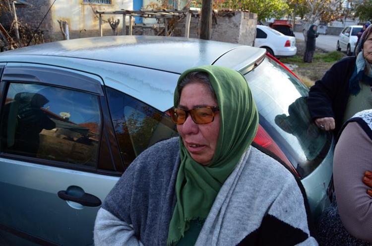 ‘OĞLUM BENİ SÜREKLİ DÖVÜYORDU, ŞİKAYETÇİYİM’