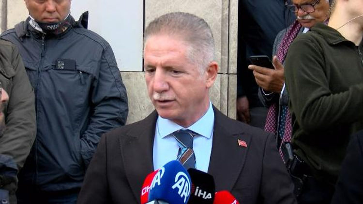 TÜRK TİYATROSU ÖNEMLİ BİR İSMİ KAYBETTİ