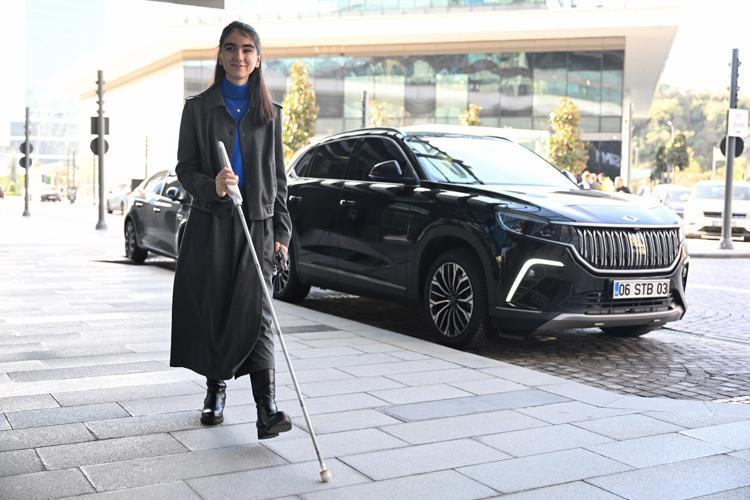 FROM YOUR EYES UYGULAMASI