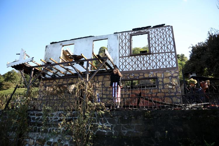 BUNUN KARŞISINDA OLMAK DURUMUNDAYDIK