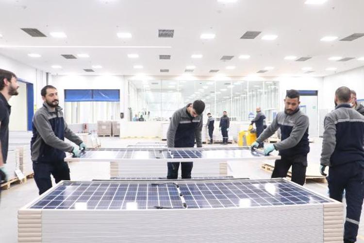 ÇEVRE DUYARLILIĞI KONUSUNDA SON DERECE HASSASIZ