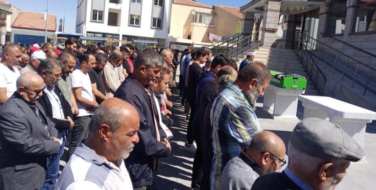 O ELLER İLE NASIL YEMEK YİYORSUN