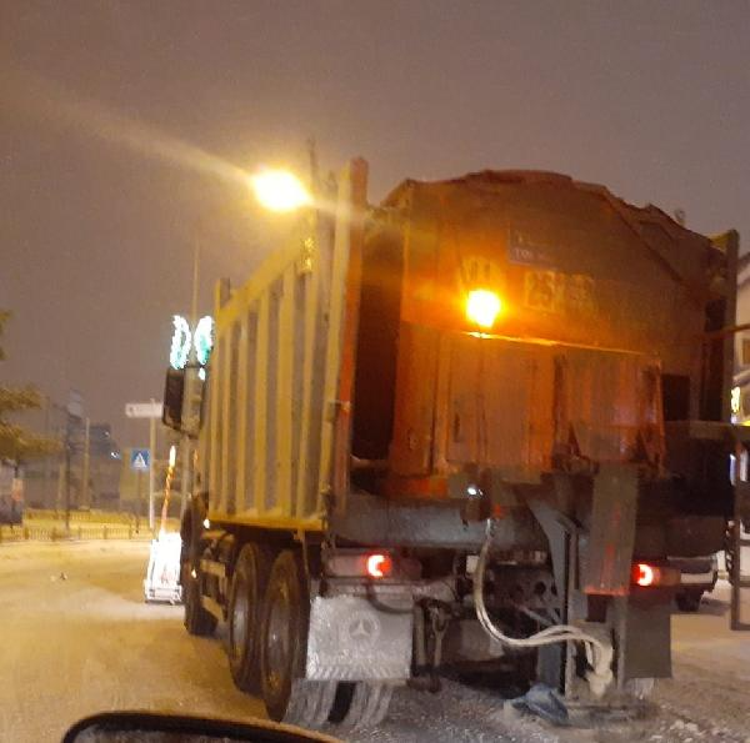 AĞRIDA YOLCU OTOBÜSÜ DEVRİLDİ