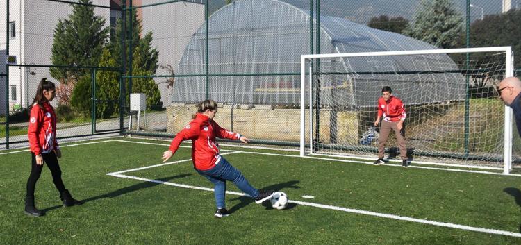 ÇALIŞARAK VE ANTRENMAN YAPARAK BAŞARI ELDE ETTİM